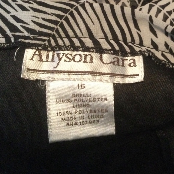 Allyson Cara skirt - Picture 4 of 4